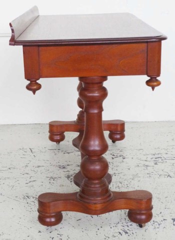 Colonial cedar table A. Lenehan - Image 5 of 9