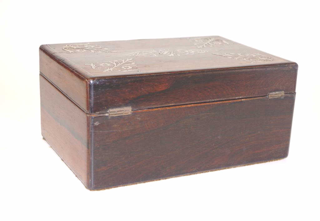 Rosewood and inlaid MOP box - Image 3 of 4