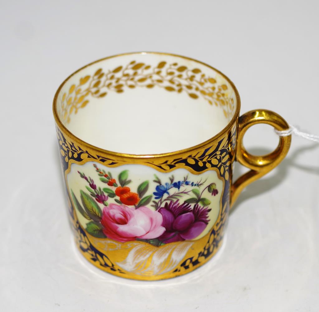 Early 19th century Minton bone china coffee can. - Image 2 of 3
