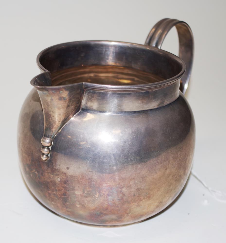 Australian art nouveau sterling silver water jug - Image 2 of 4