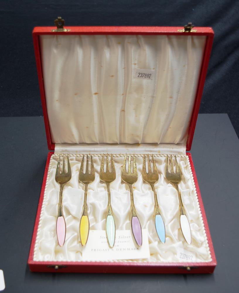 Cased set of six Danish silver & enamel cake forks - Image 4 of 5