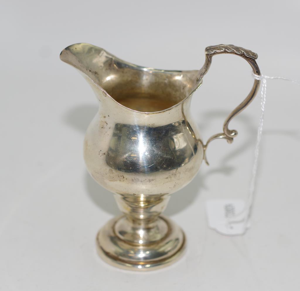 Edward VII Sterling silver milk jug - Image 2 of 3