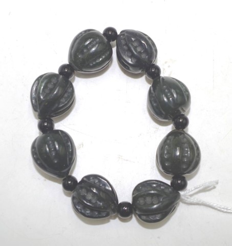 Chinese Buddhist carved stone bead bracelet - Image 2 of 2