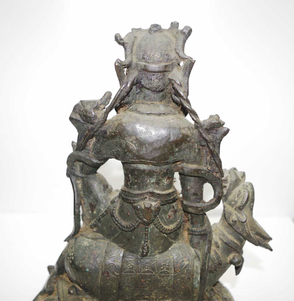 Antique bronze Guanyin Bodhisattva - Image 6 of 12