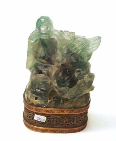 Chinese carved figural fluorite lamp - Image 3 of 6