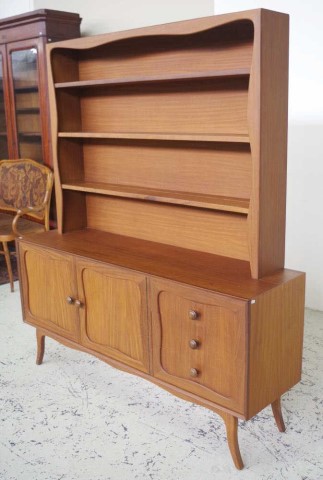 Australian mid century kitchen dresser - Image 3 of 3