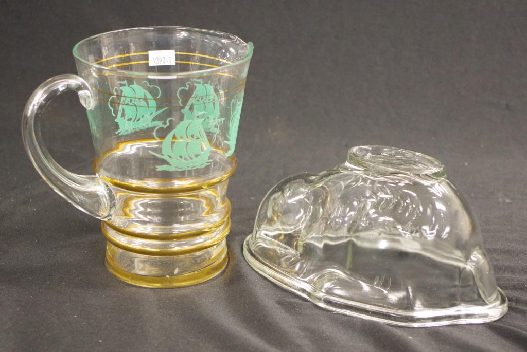 'Rabbit' form glass jelly mould