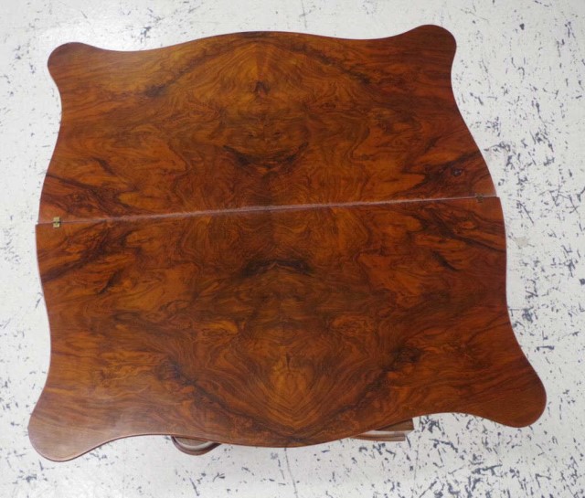 Victorian walnut card table - Image 3 of 4