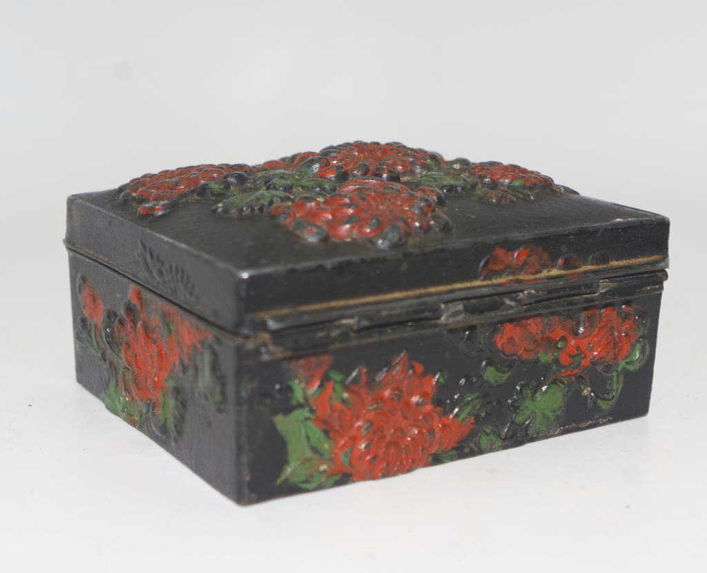 Japanese spelter jewellery box - Image 4 of 4