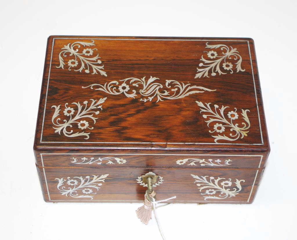 Rosewood and inlaid MOP box - Image 2 of 4