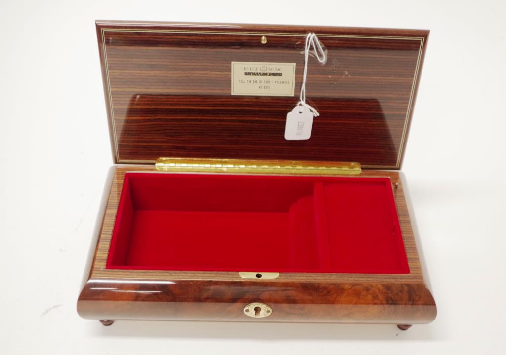 Inlaid jewellery box with swiss musical movement - Image 3 of 3