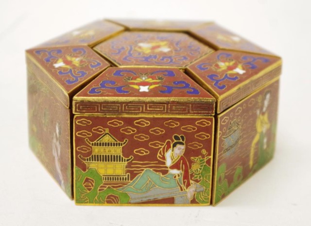 Cased Chinese set cloisonne lidded boxes - Image 2 of 4