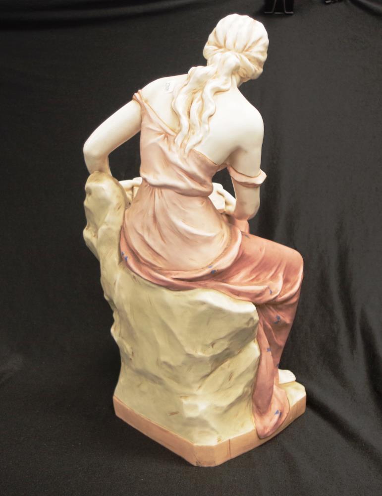 Large Royal Dux style figure of a lady reading - Image 4 of 6