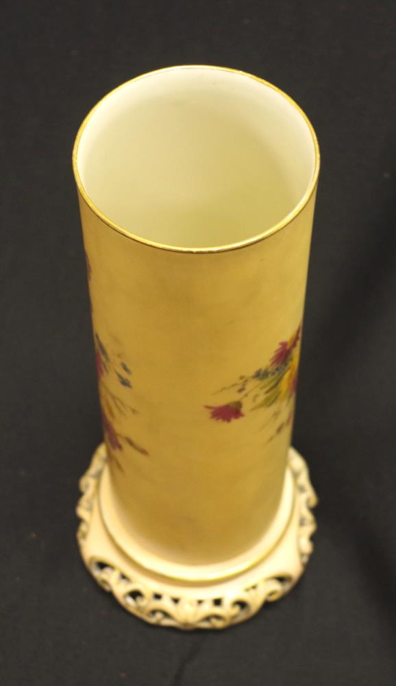 Antique Royal Worcester vase - Image 3 of 4