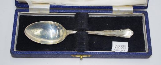 Boxed Hardy Bros Australia silver spoon