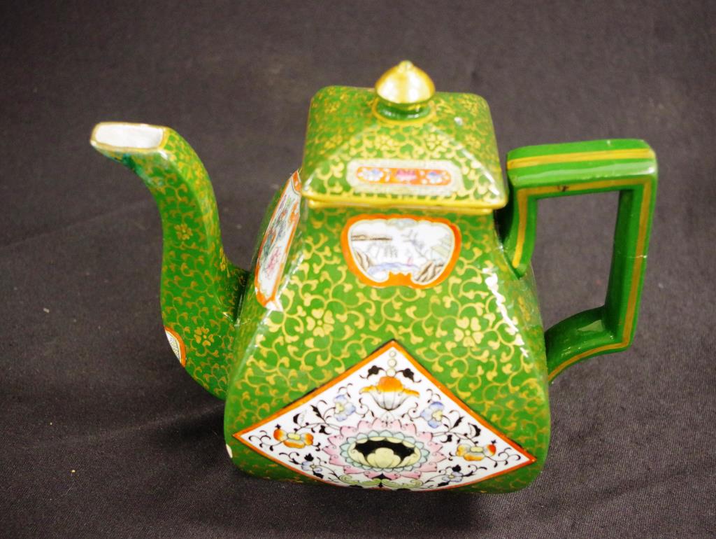 Victorian Ashworths Ironstone teapot - Image 2 of 4