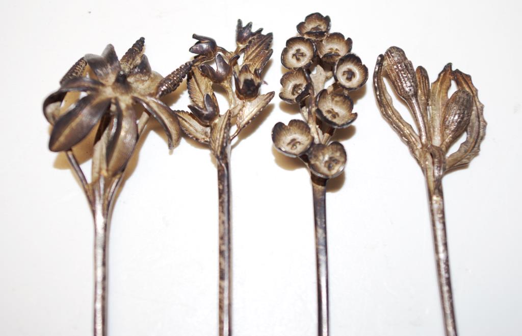 Four sterling silver Australian floral teaspoons - Image 3 of 5