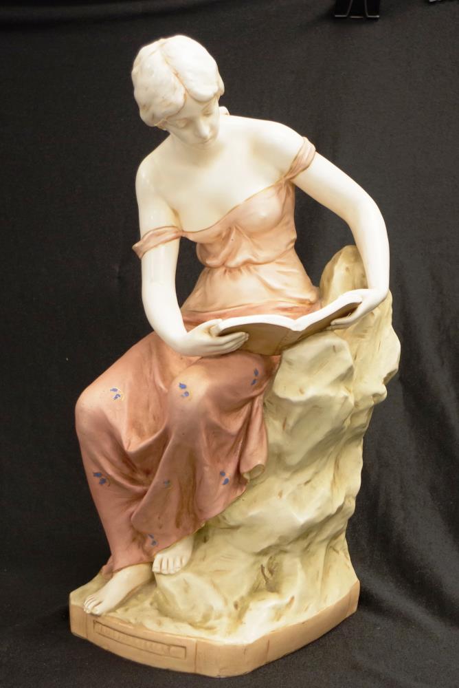 Large Royal Dux style figure of a lady reading - Image 2 of 6