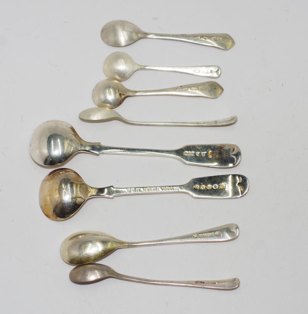 Six sterling silver condiment spoons - Image 2 of 4