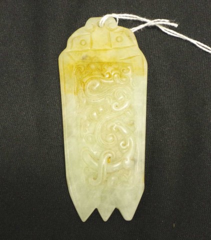 Early Chinese carved jade dragon toggle