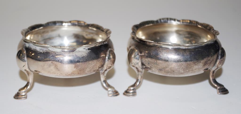 Pair of Edward VIII sterling silver salt cellars - Image 5 of 5