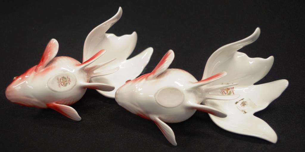 Good pair Noritake ceramic goldfish figures - Image 3 of 4