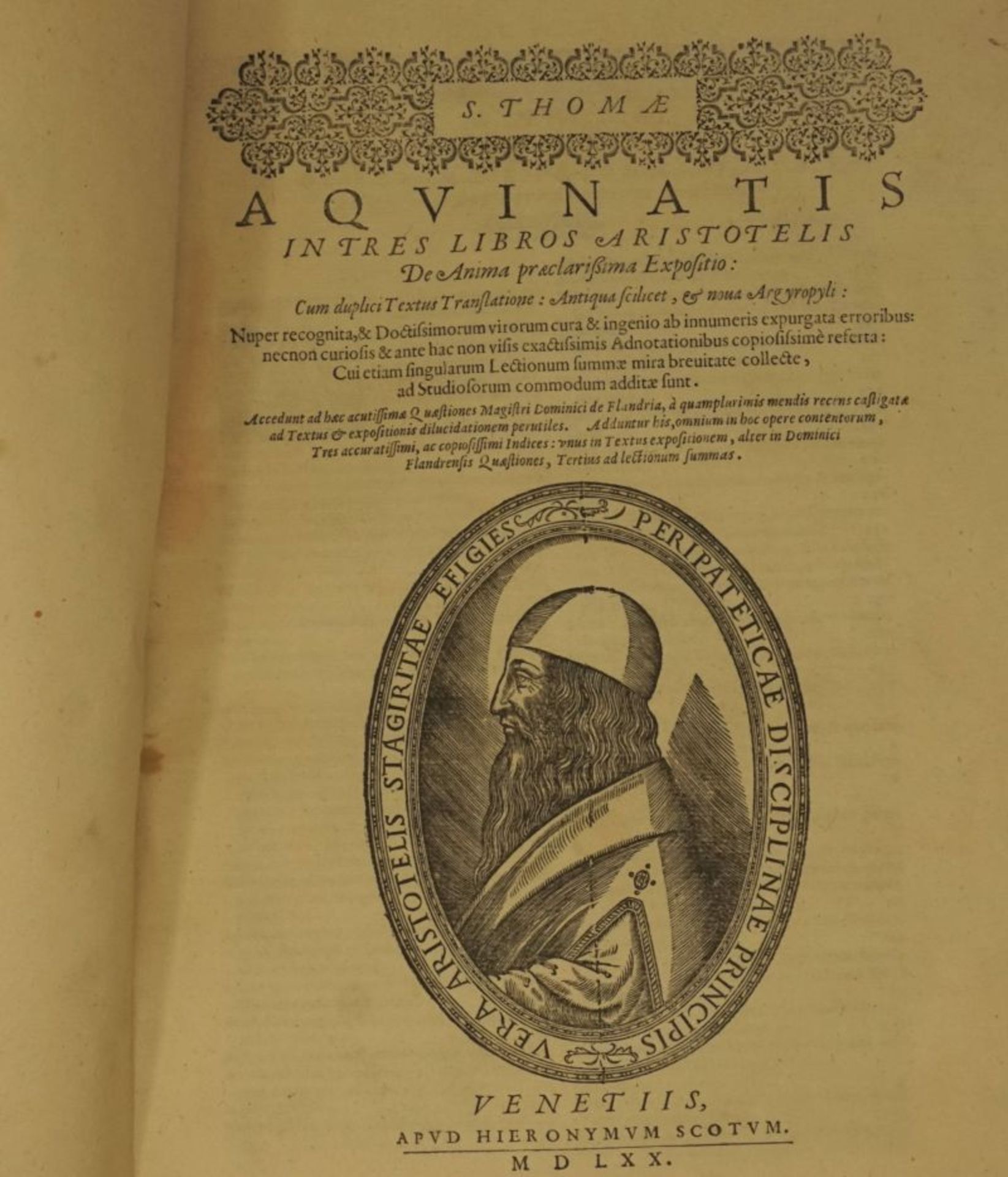 Thomas von Aquin und Aristoteles: In tres libros Aristotelis 