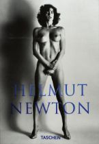 Newton, Helmut: Sumo. Köln 1999. Großfolio mit Tisch
