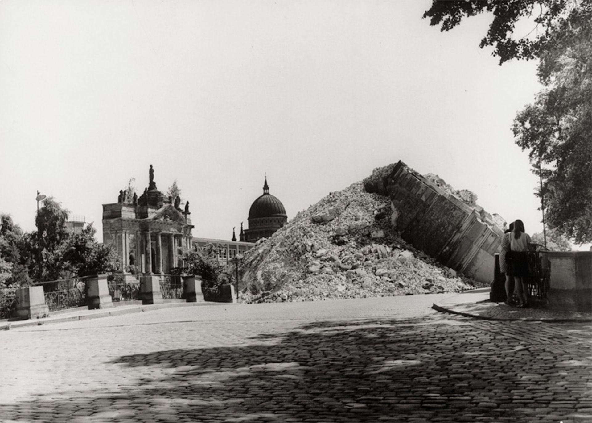 Graetz, Jürgen: After demolition of the Garnisonskirche Potsdam