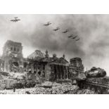 Chaldej, Jewgeni: Planes over the Reichstag