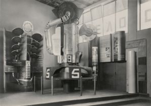 El Lissitzky: Soviet Display at the International Hygiene Exhibition i...