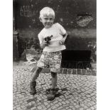 Christel, Detlef: Boy with toy gun, Berlin