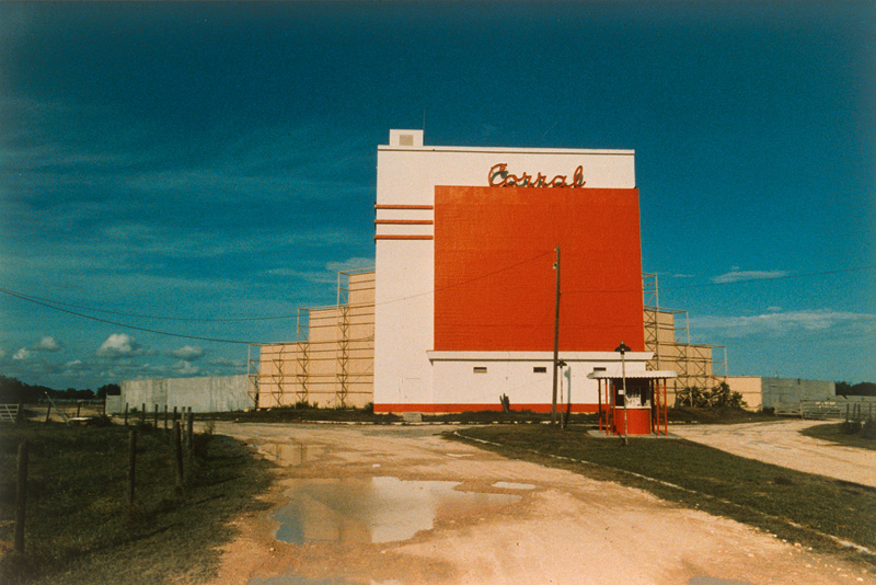 Wenders, Wim: Corral Drive-In