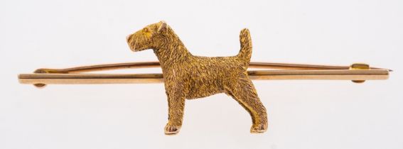 An early 20th Century gold, terrier bar brooch ,9ct, length 5cm,