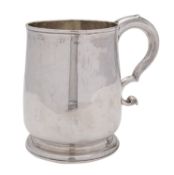 [Battle of Britain interest] A George II silver mug by John Edwards II, London 1724? (marks worn),
