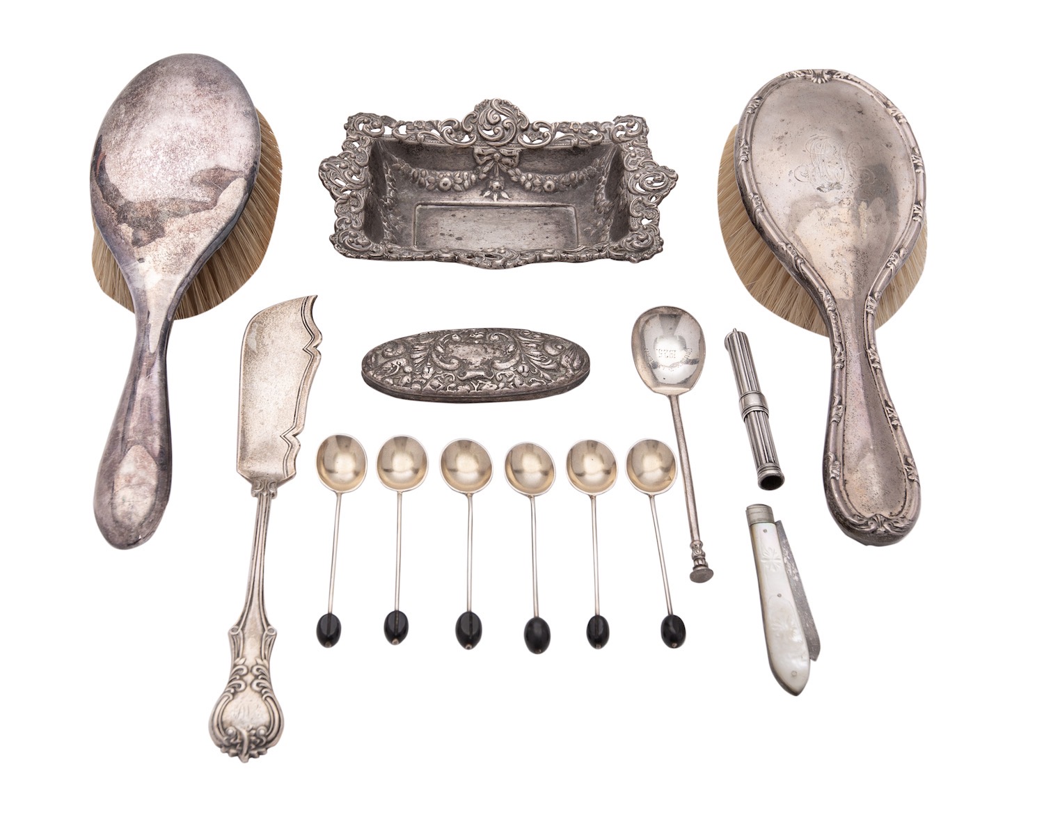 A collection of small silverwares, to include a Sampson Mordan & Co pencil,