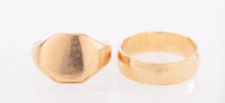 A gold D form wedding band, size P and a signet ring, both 18ct, gross weight 10.7 grams.