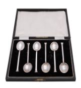 A cased set of six hallmarked silver coffee spoons.