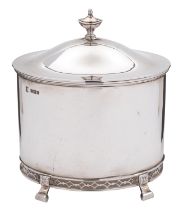 A silver biscuit box by George Edward & Sons, Sheffield 1911,
