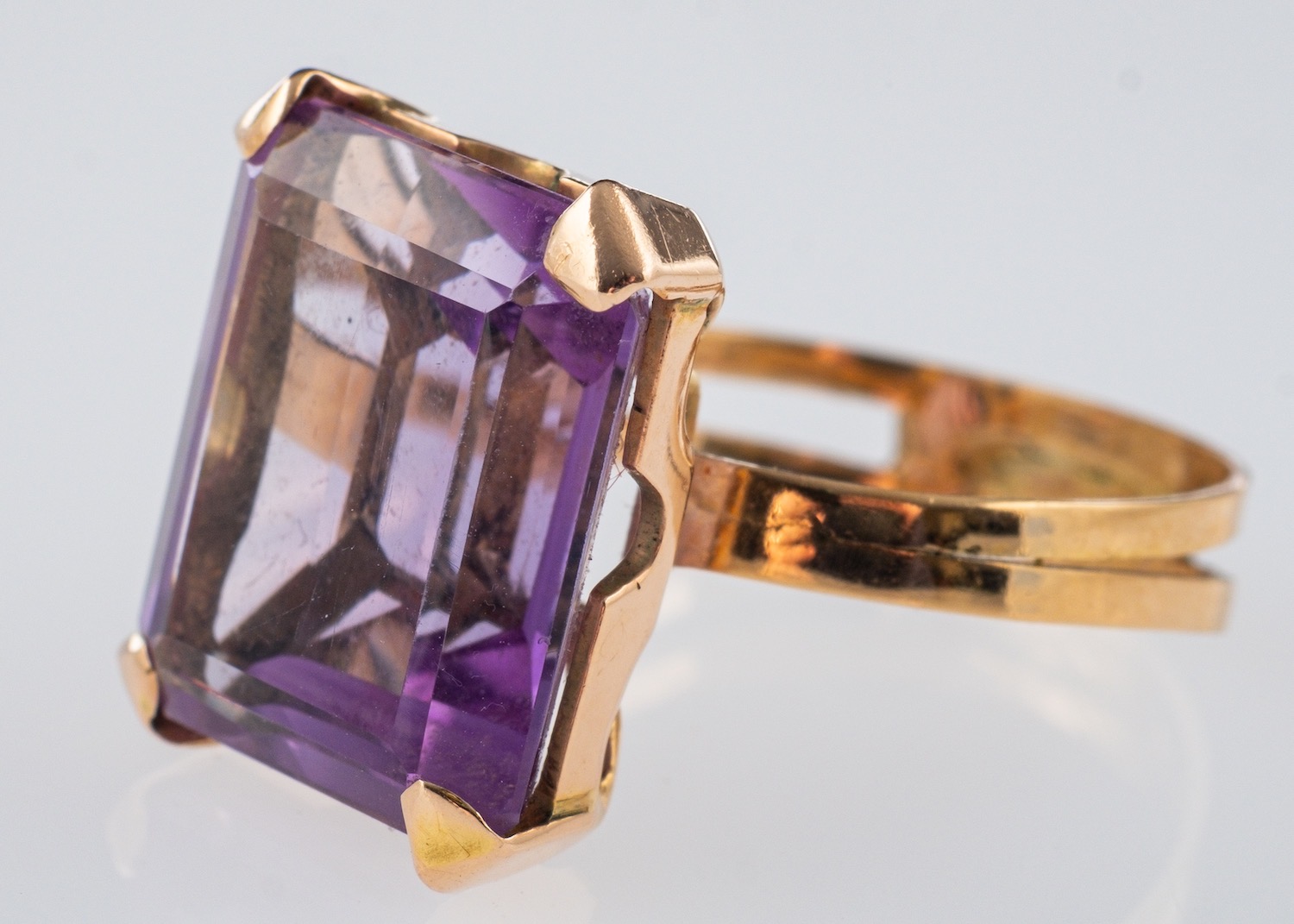 A vintage cocktail ring set with a large amethyst in hand crafted gold mount, - Image 2 of 2