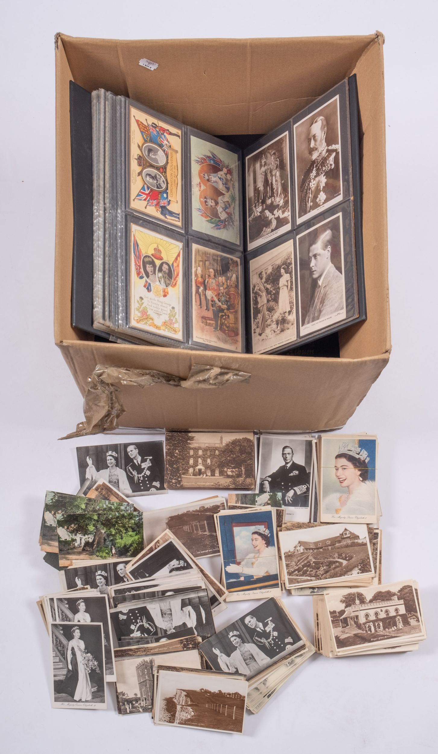 Postcards, Miscellaneous, in modern albums and loose,