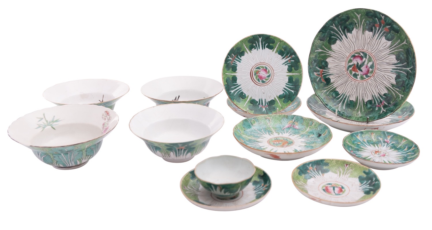 A mixed group of Chinese porcelain,