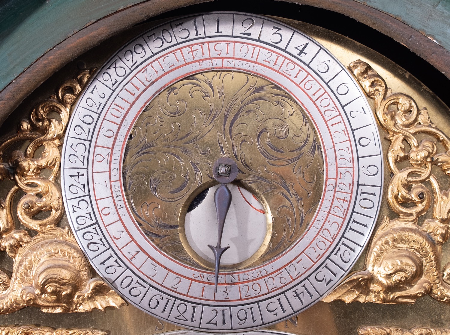 Thomas Deykin, Worcester, a lunar lacquered longcase clock the eight-day duration, - Image 3 of 4