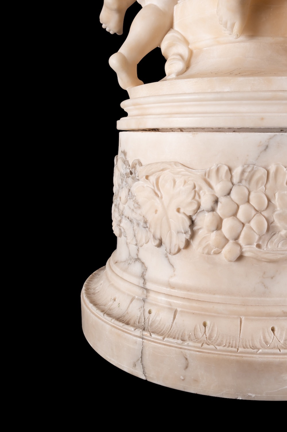 An imposing Italian sculpted alabaster table or pier lamp, - Image 5 of 8