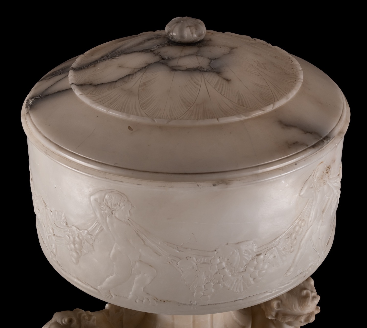 An imposing Italian sculpted alabaster table or pier lamp, - Image 7 of 8