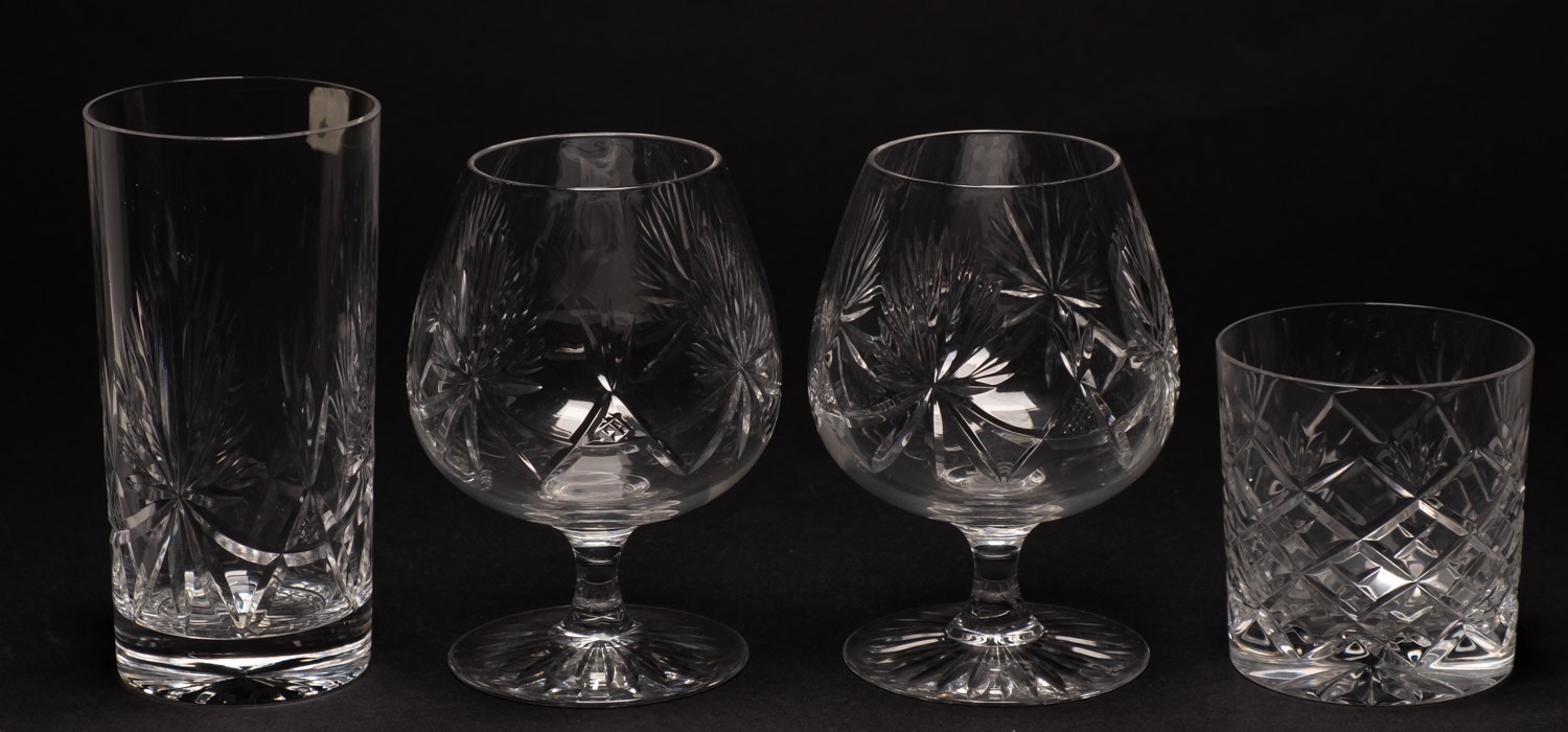 A suite of Edinburgh Crystal glasses in the Star of Edinburgh pattern, comprising seventeen flutes, - Image 2 of 2