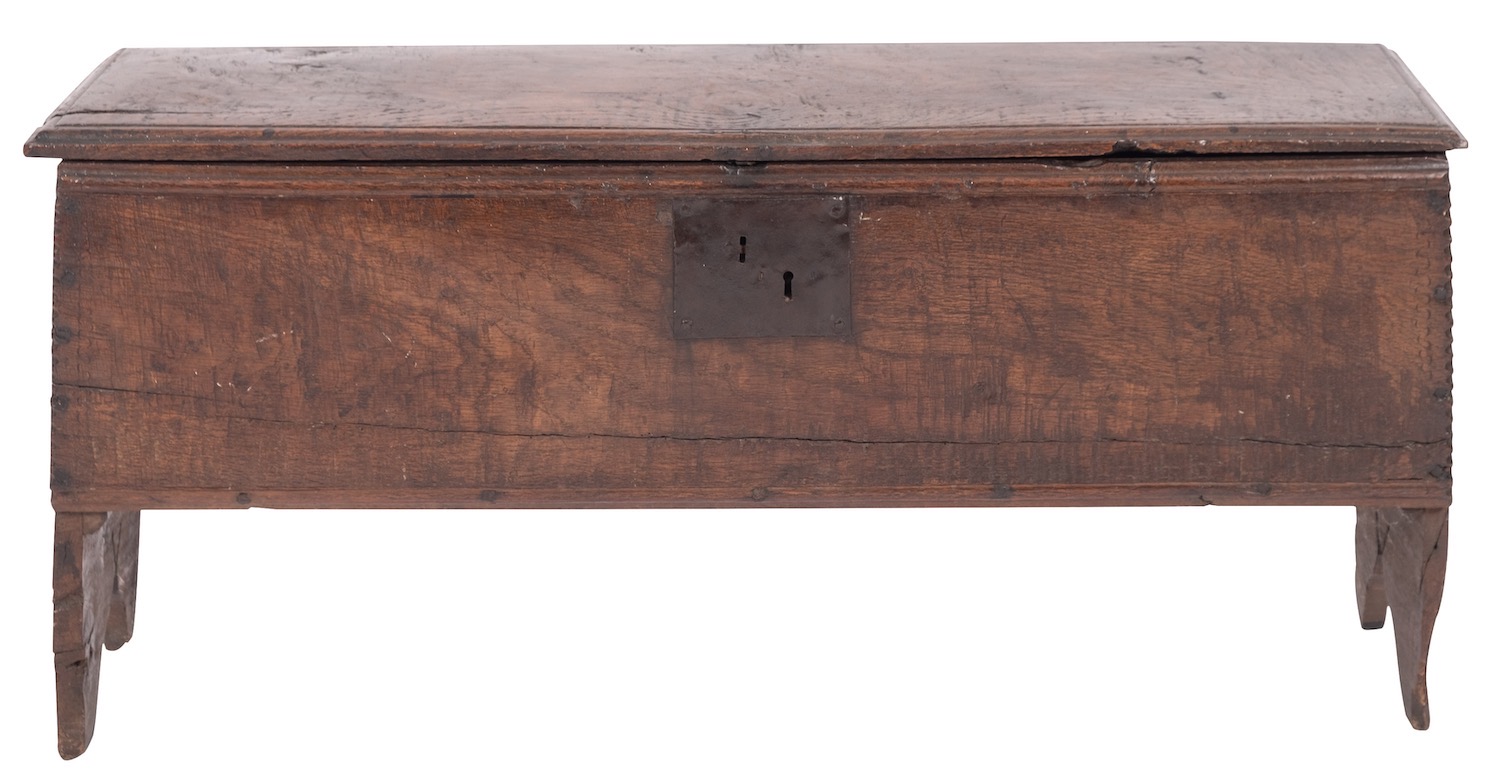 An oak coffer,