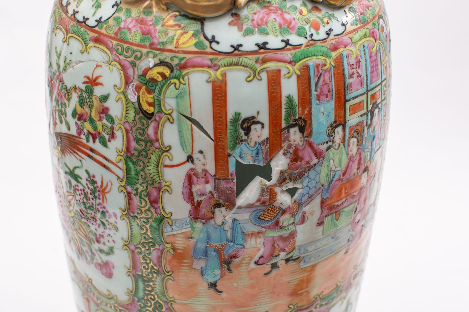 A Chinese Canton famille rose baluster v - Image 3 of 3