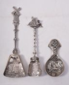 Three Dutch silver caddy spoons, with em