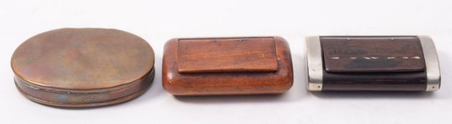 A 19th century treen snuff box, of plain